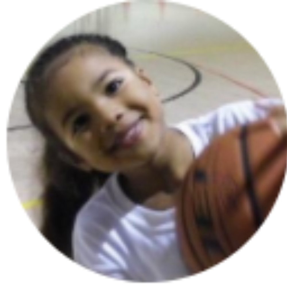 Meet your Posher, Kira